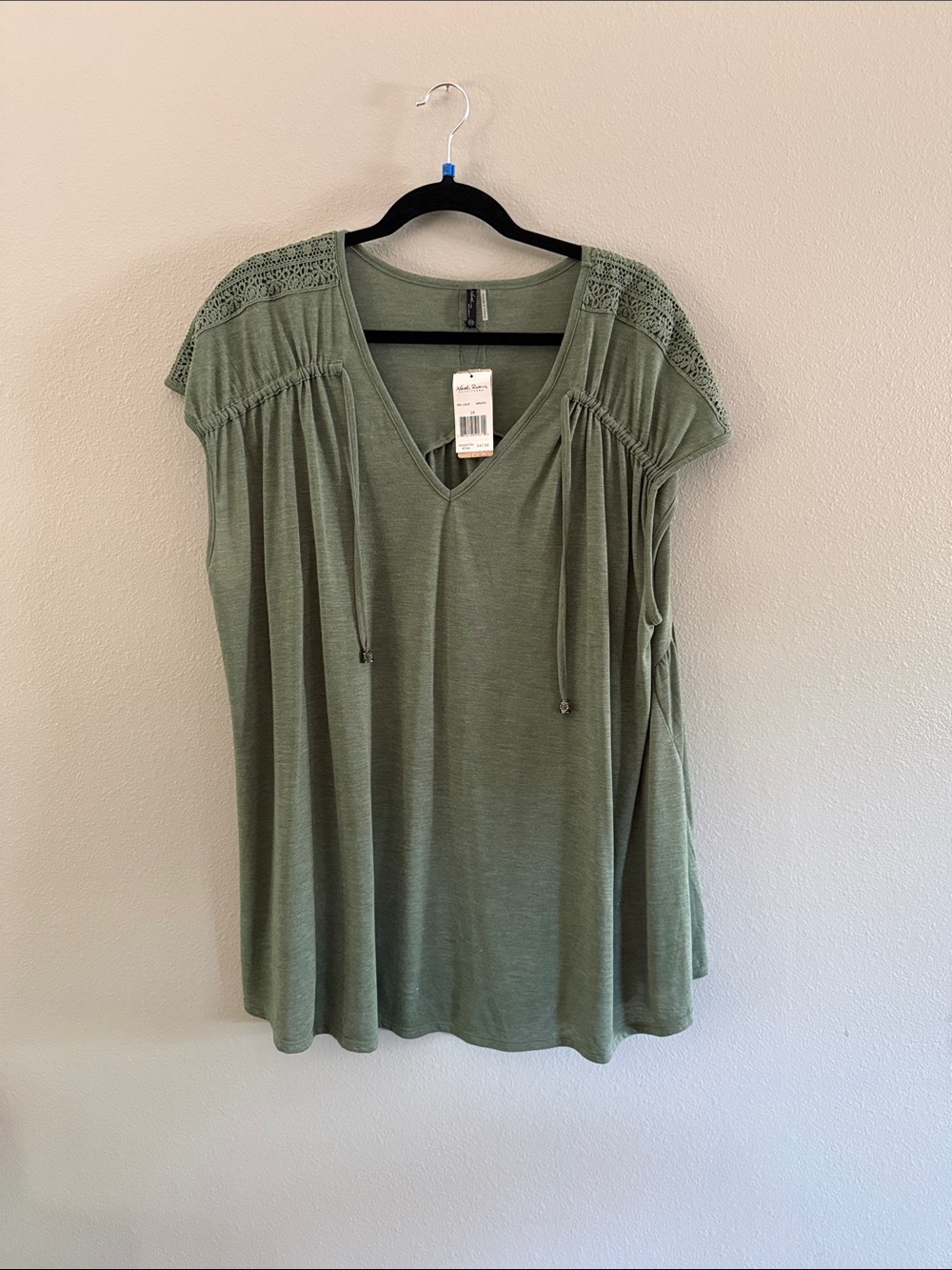 V-Neck Crochet Shoulder Tunic in Olive